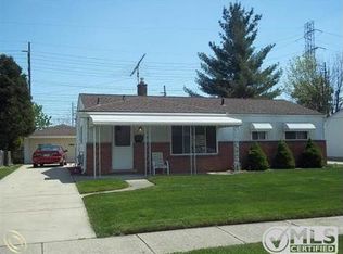 24290 Antoinette Ave, Warren, MI 48089