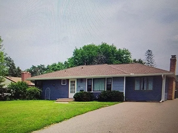 6715 Bloomington Ave, Minneapolis, MN 55423