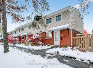 1474 Heatherington Rd #95, Ottawa, ON K1V6S1
