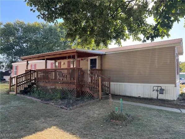 110 NW Lebanon Rd #62, Dalton, OH 44618