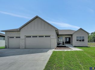 1503 E 8th St, Hickman, NE 68372