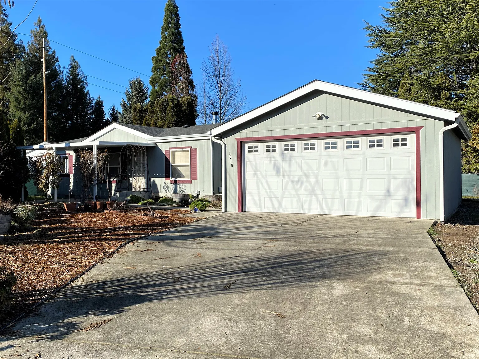 1018 Idle Ct photo 1