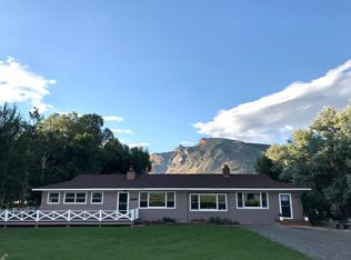 37 Bartlett Ln, Cody, WY 82414