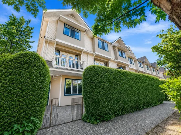 4933 Fisher Dr #12, Richmond, BC V6X 3Z2