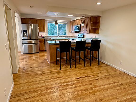 5th image of 9555 44th Ave NE