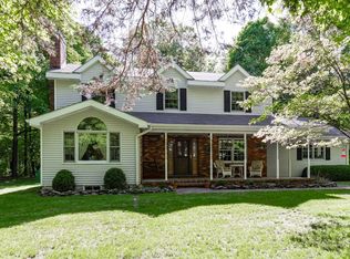 85 Connelly Dr, Staatsburg, NY 12580