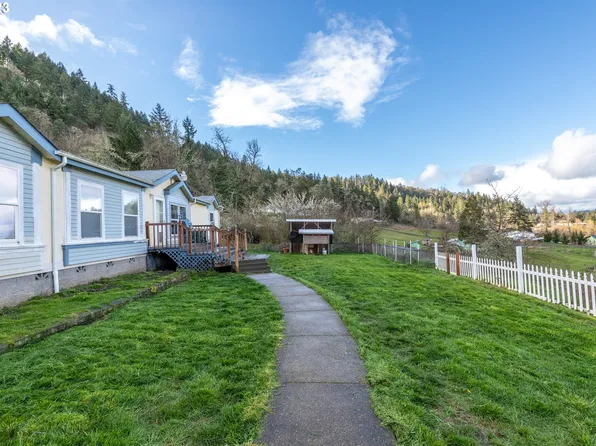 15122 Old Hwy 99 N, Oakland, OR 97462
