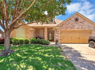 5701 Searcy Dr, Fort Worth, TX 76131