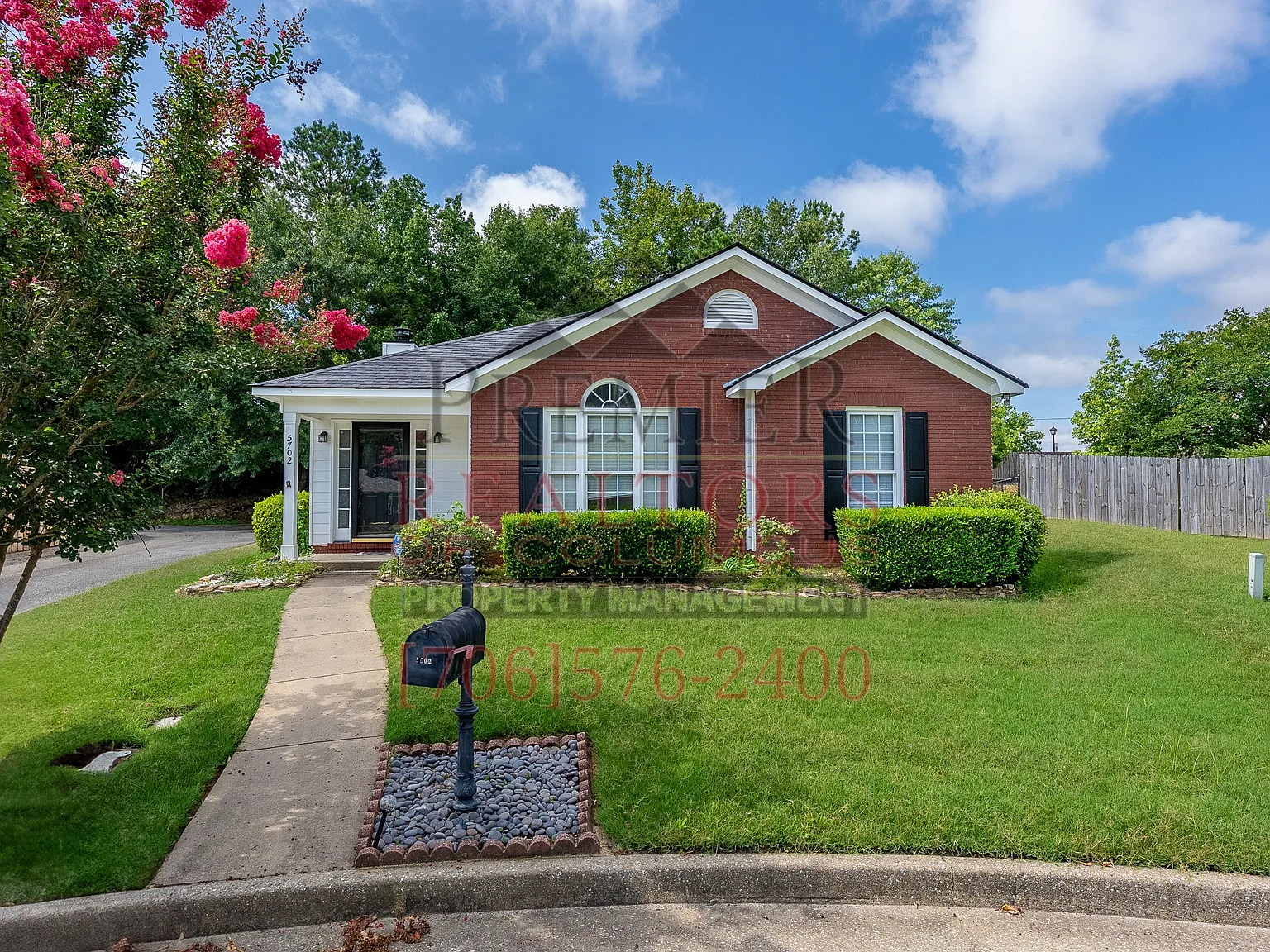 3 bed, 1622 sqft, $1,800 — Photo 2