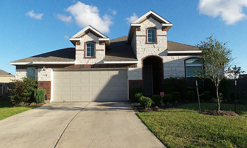 1st image of 13039 Thorn Valley Ct