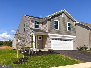 514 Cambridge Ln, Shippensburg, PA 17257