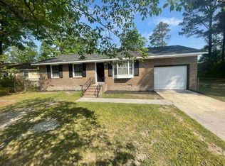 215 Nikon Cir, West Columbia, SC 29172