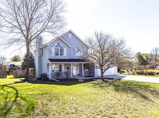 N6209 Woodland Meadows Dr, Sheboygan, WI 53083