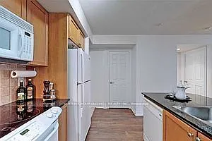 5233 Dundas St W #2022 — Photo 10