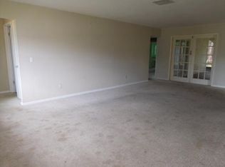 6553 E Town And River Dr, Fort Myers, FL 33919