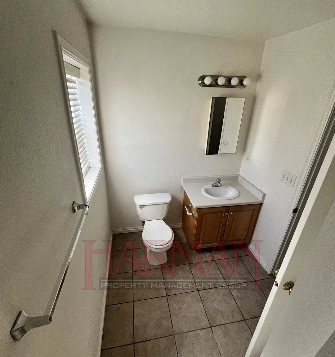 Hillcrest Studios - 113 — Photo 4