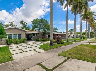 1521 Arthur St, Hollywood, FL 33020