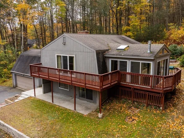 137 Fomer Rd, Southampton, MA 01073