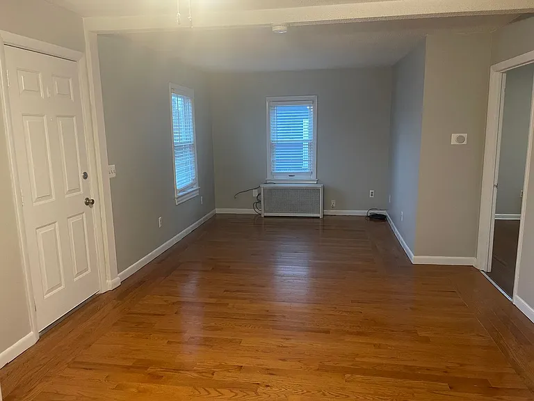 75 Madison St — Photo 4