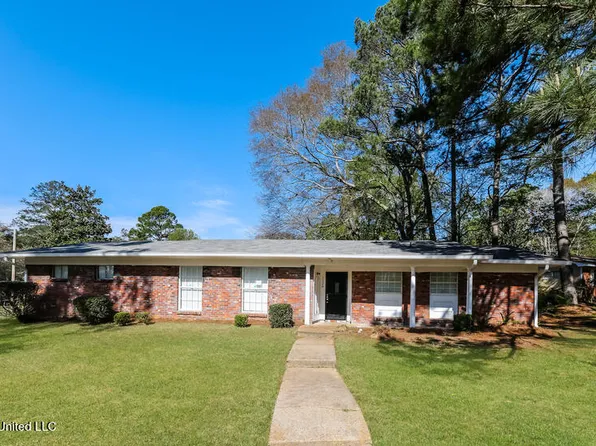 1124 Woodville Dr, Jackson, MS 39212