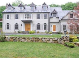 81 Beech Rd, New Canaan, CT 06840