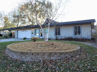 915 N 21st St, Beatrice, NE 68310