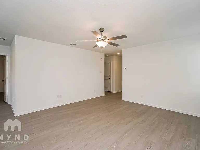30 West Luxury Rental Homes — Photo 176