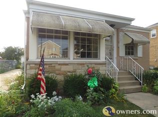 7346 N Oleander Ave, Park Ridge, IL
