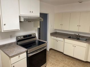 11 W Ingram St, Stockton, CA 95204
