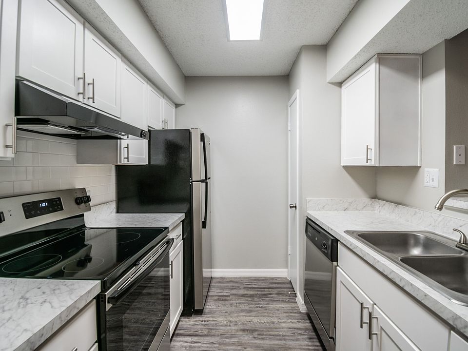 1st image of 5100 Live Oaks Blvd #211-05