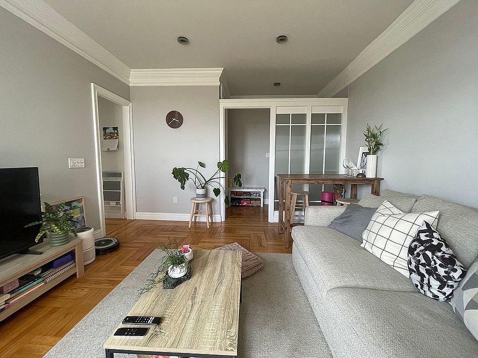 1st image of 48-23 42nd St APT 7G