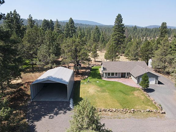 2nd image of 16524 Fieldcrest Rd
