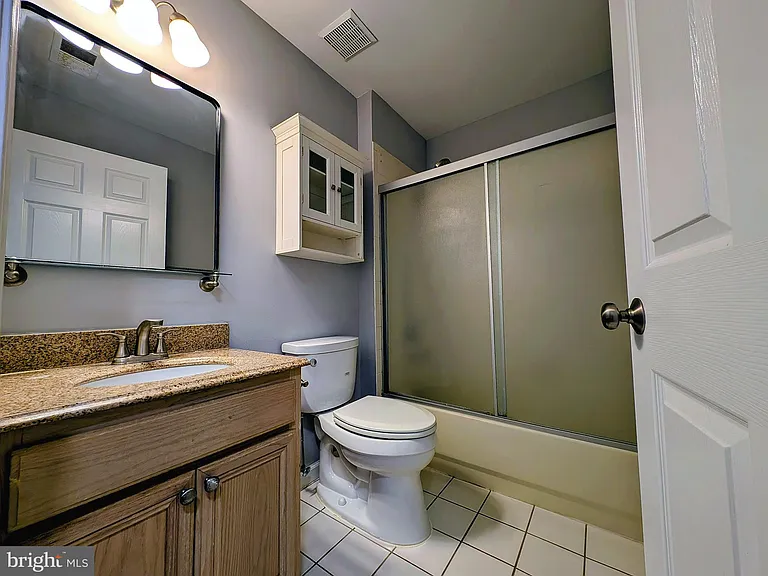26 Taft Ct — Photo 12