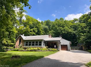 14379 Aquilla Rd, Burton, OH 44021