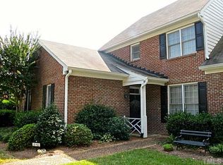 1570 Village Glenn Dr, Raleigh, NC 27612