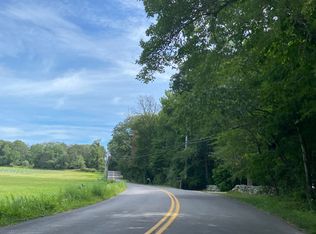 93B Burdickville Rd #B, Charlestown, RI 02813