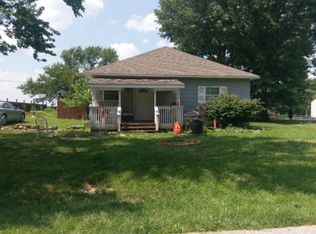 207 Hubbard St, Renick, MO 65278