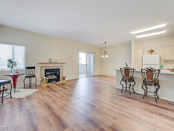 2nd image of 855 N Stephanie St Unit 2711