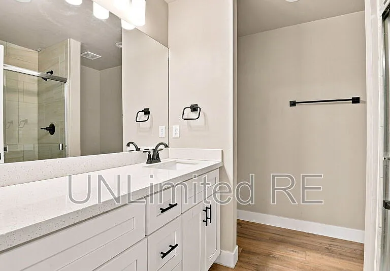 12249 Curtis Ct — Photo 28