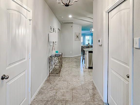 3rd image of 3018 Darlington Ct
