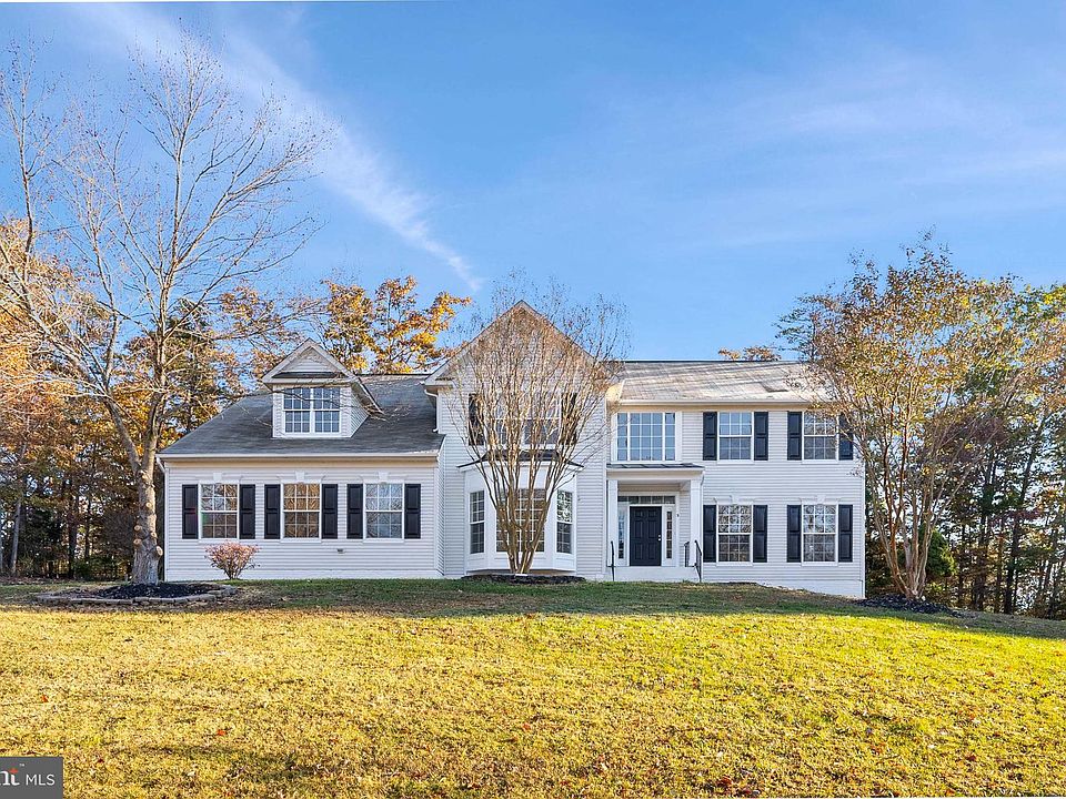 1st image of 3 Saint Vincent Ct