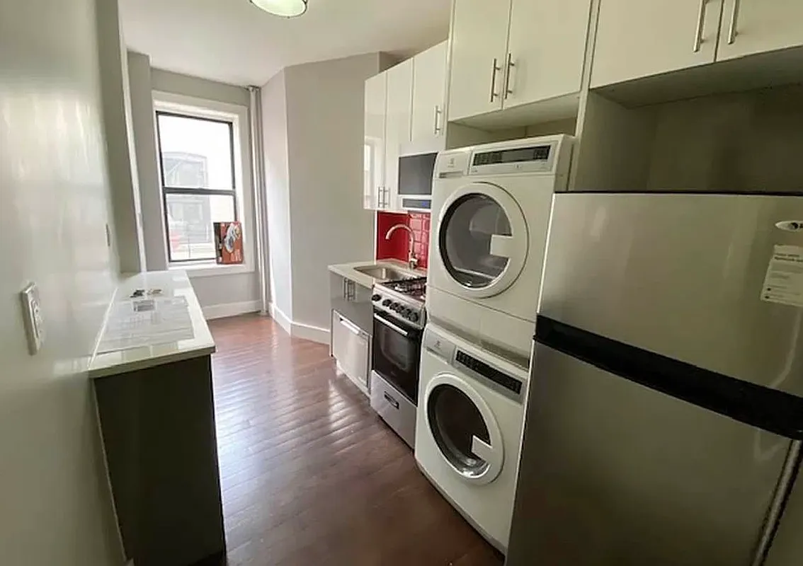 569 West 192nd Street 3