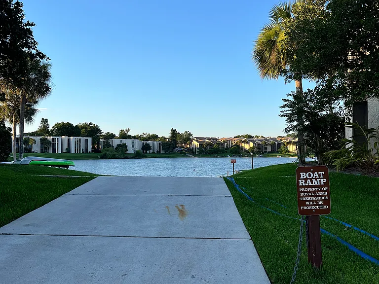 526 Orange Dr #25 — Photo 31