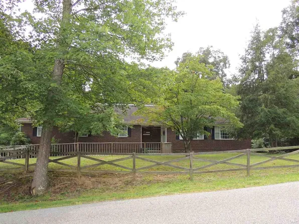 543 Pinecrest Dr, Huntington, WV 25705