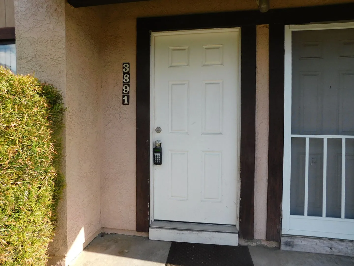 FAR3891 — Photo 2
