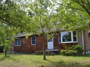 294 Norton Ave, Tisbury, MA 02568