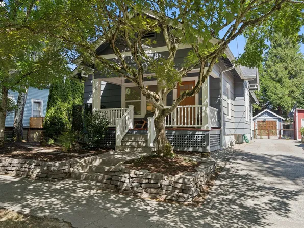 1435 SE Claybourne St, Portland, OR 97202
