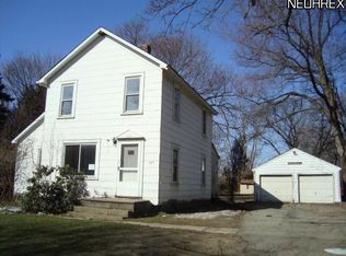 577 Bowhall Rd, Painesville, OH 44077