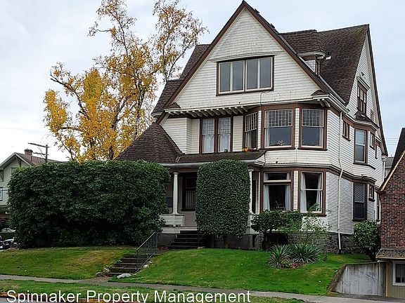 2nd image of 404 N Tacoma Ave APT 2