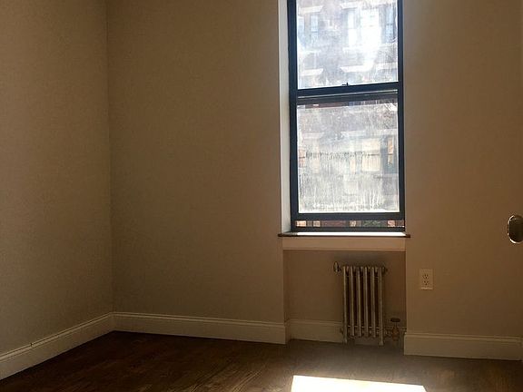 5th image of 551 W 172nd St APT 6